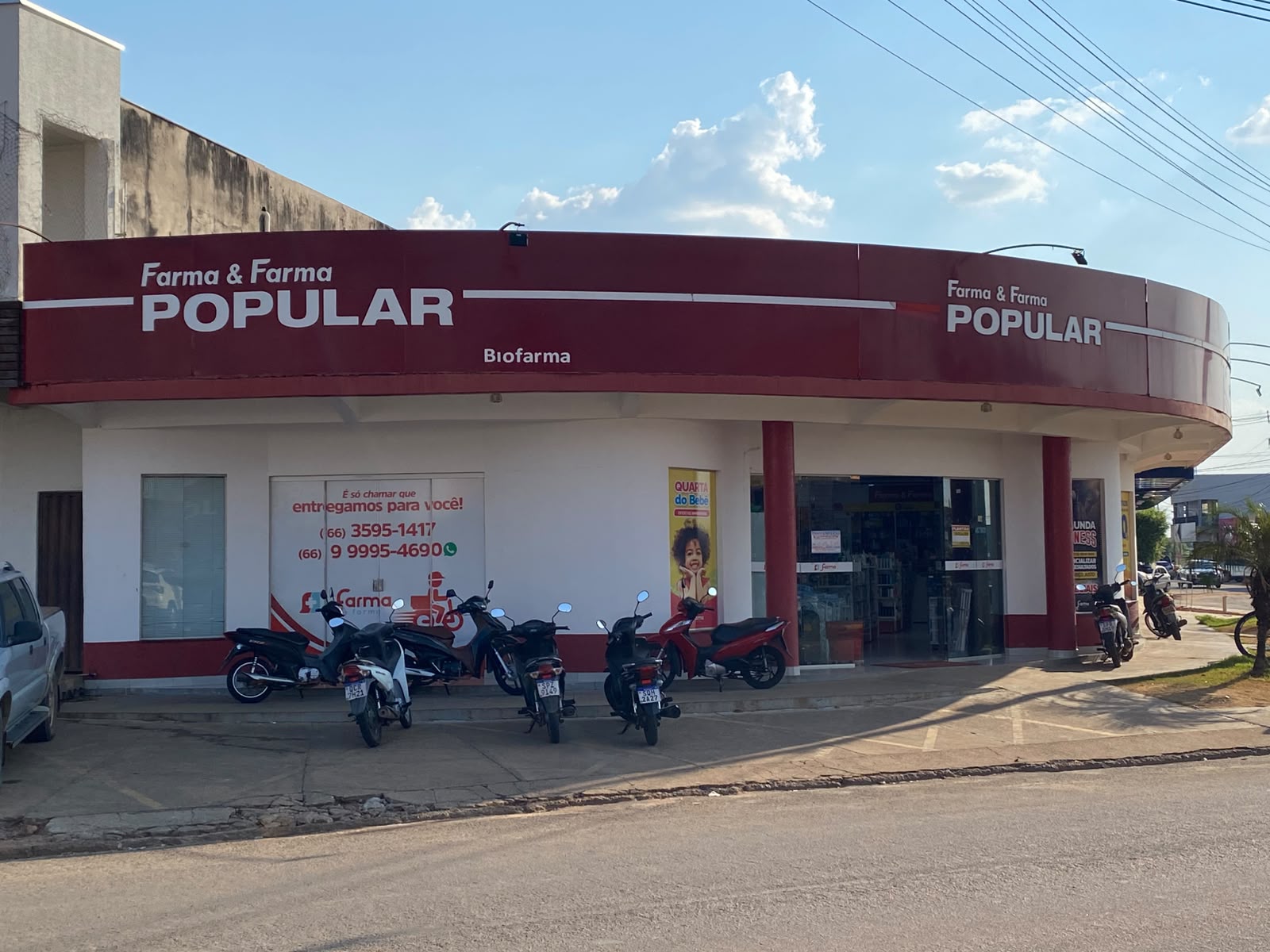 Fachada da Farma & Farma Popular