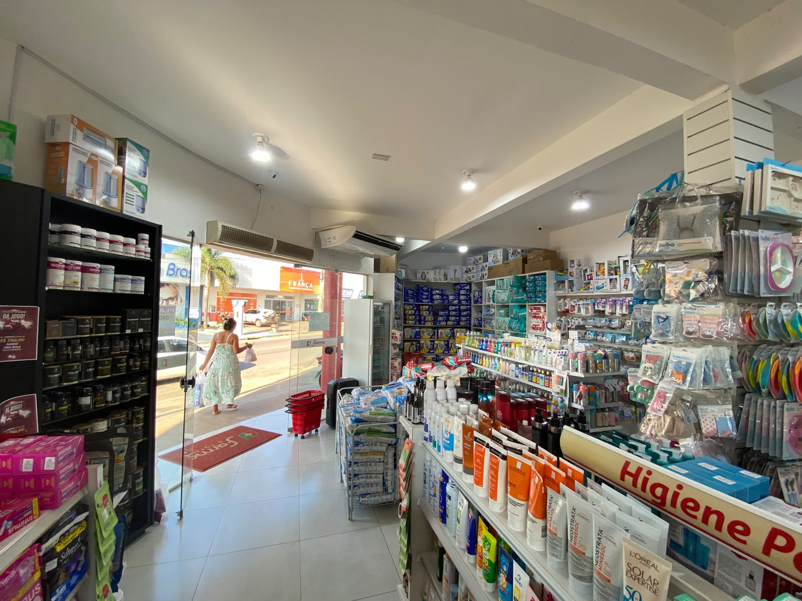 Entrada interna com produtos de higiene pessoal
